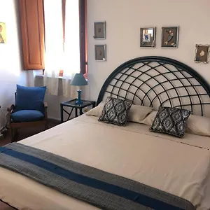 https://stanza-indipendente-super-arredata-centrale-e-luminosissima.it-tuscanyhotel.com